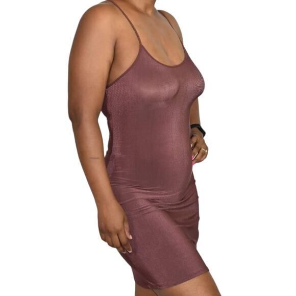 Vintage Olga Slip Brown Silky Shimmer Nylon Lingerie Shelf Bra Nightgown Small - Picture 12 of 14